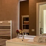 Zinnia Lakeview Apartamento